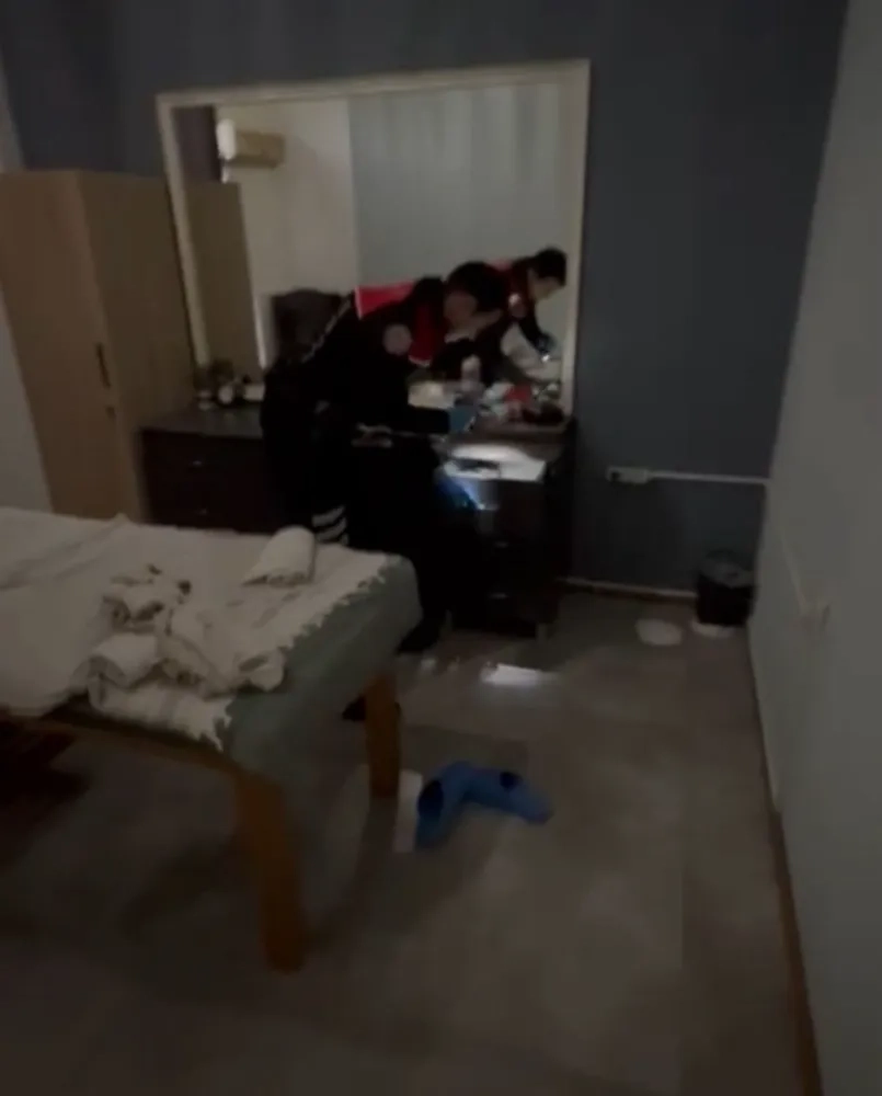 Masaj Salonlarına Fuhuş Operasyonu